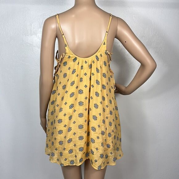 Kimchi Blue Urban Outfitters Yellow Spaghetti Straps Mini Swing Dress Size XS - Picture 4 of 10